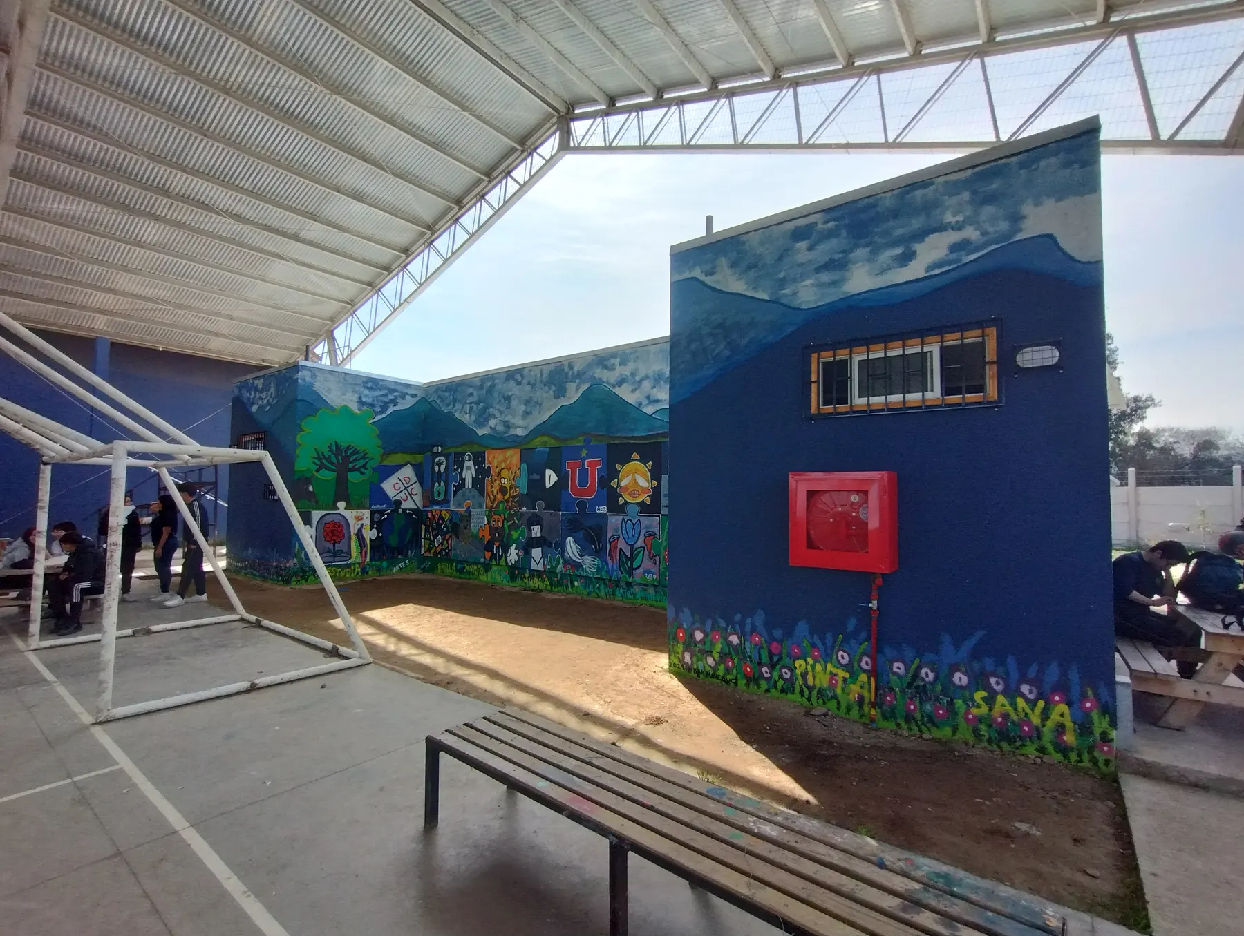 Taller de muralismo intensivo en Colegio Maria Pinto - registro 90