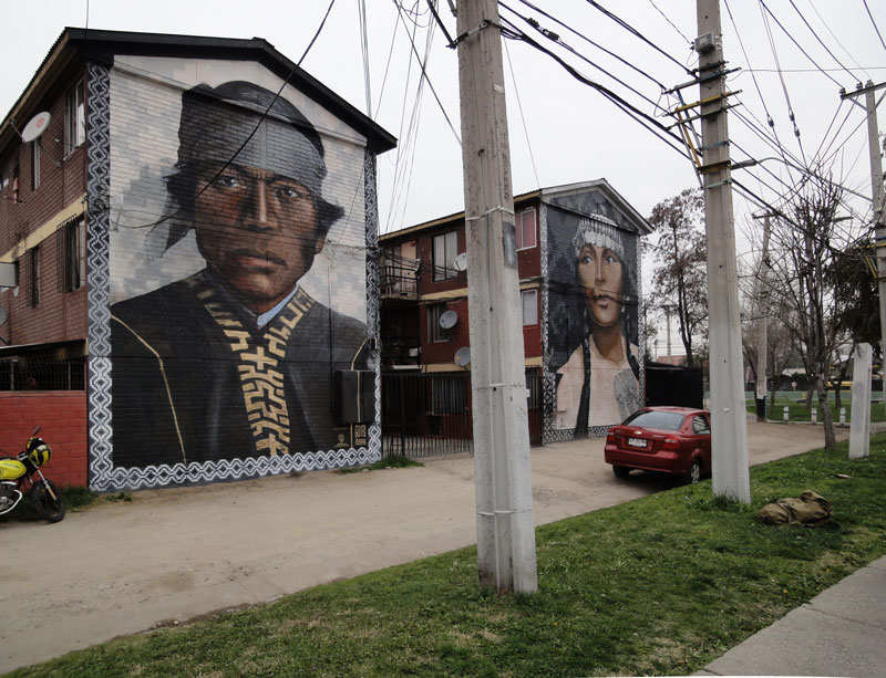 Musoe a Cielo Abierto 1 - Mapuches (2018), díptico mural