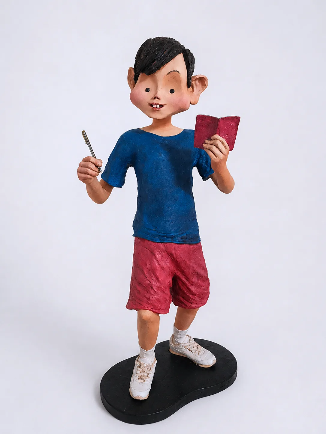 Papelucho 雕塑官方照片