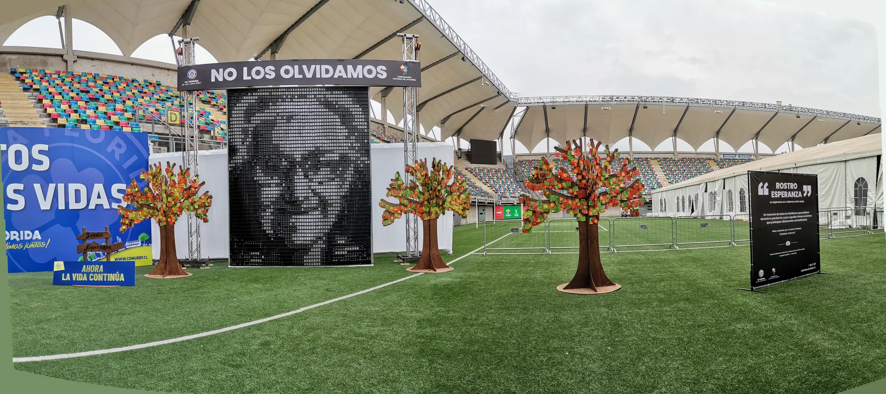 Rostro Esperanza 在二百周年体育场的全景